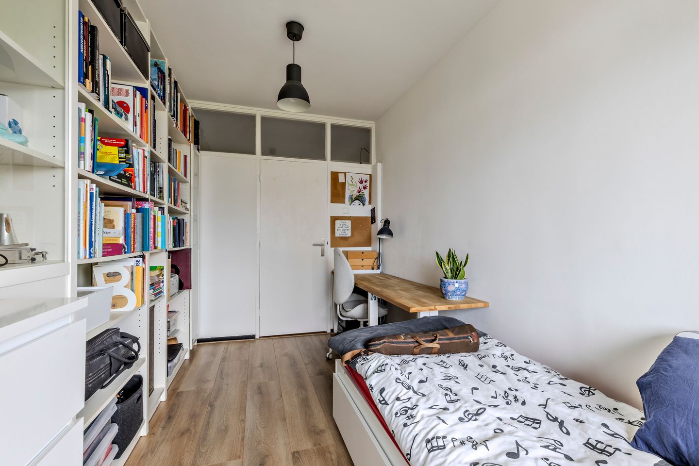 Foto 20 van Robert Kochlaan 340