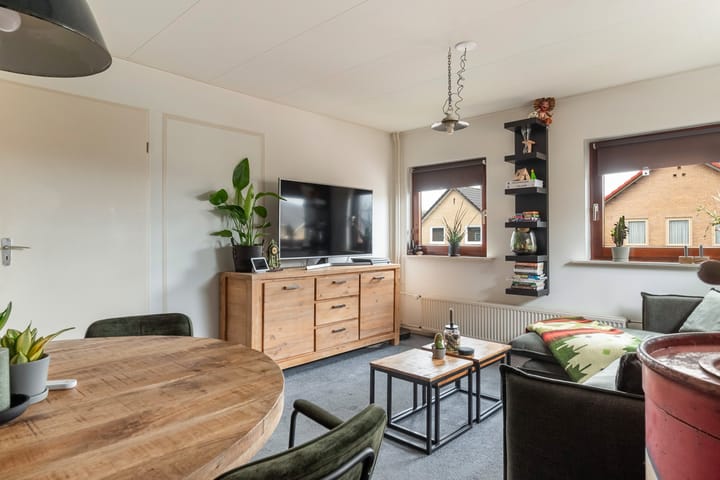 Foto 15 van Klaas Bosstraat 13