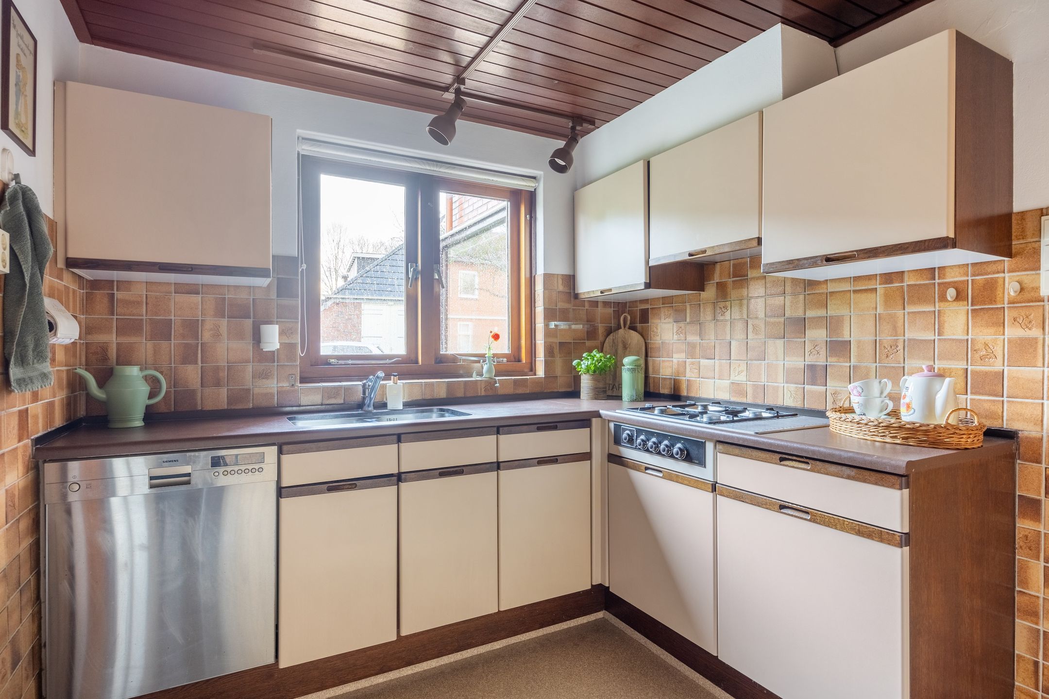 Foto 15 van Roggeplein 12