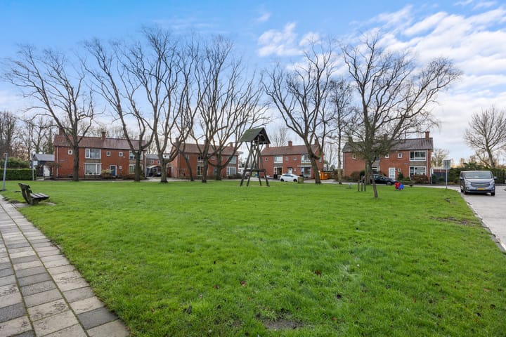 Foto 32 van Roggeplein 12