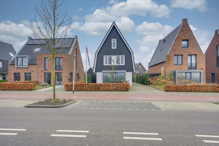 Foto 8 van Donkerstraat 126