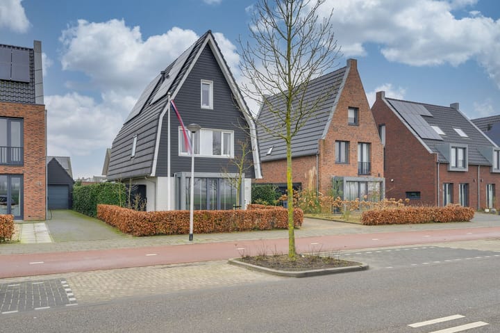 Foto 9 van Donkerstraat 126