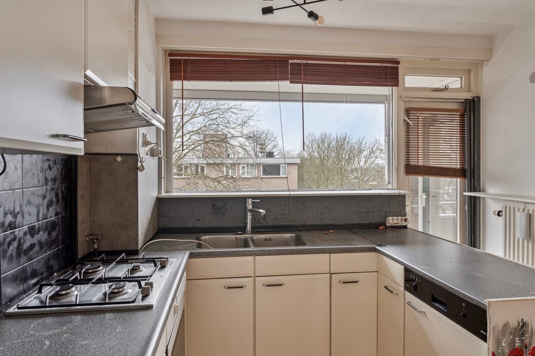 Foto 13 van J.J. van Deinselaan 320