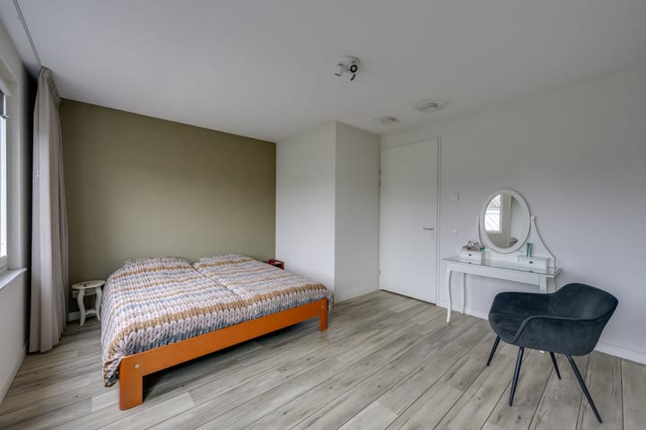 Foto 41 van Donkerstraat 126