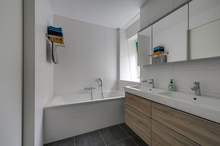 Foto 60 van Donkerstraat 126