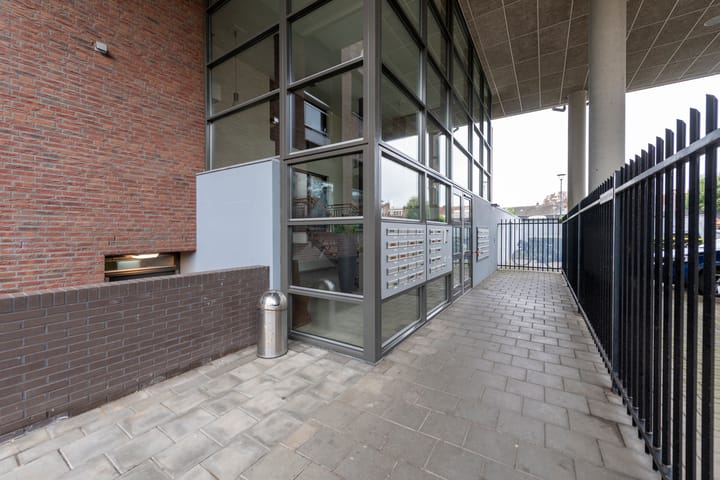 Photo 2 of Sint Willebrordstraat 47