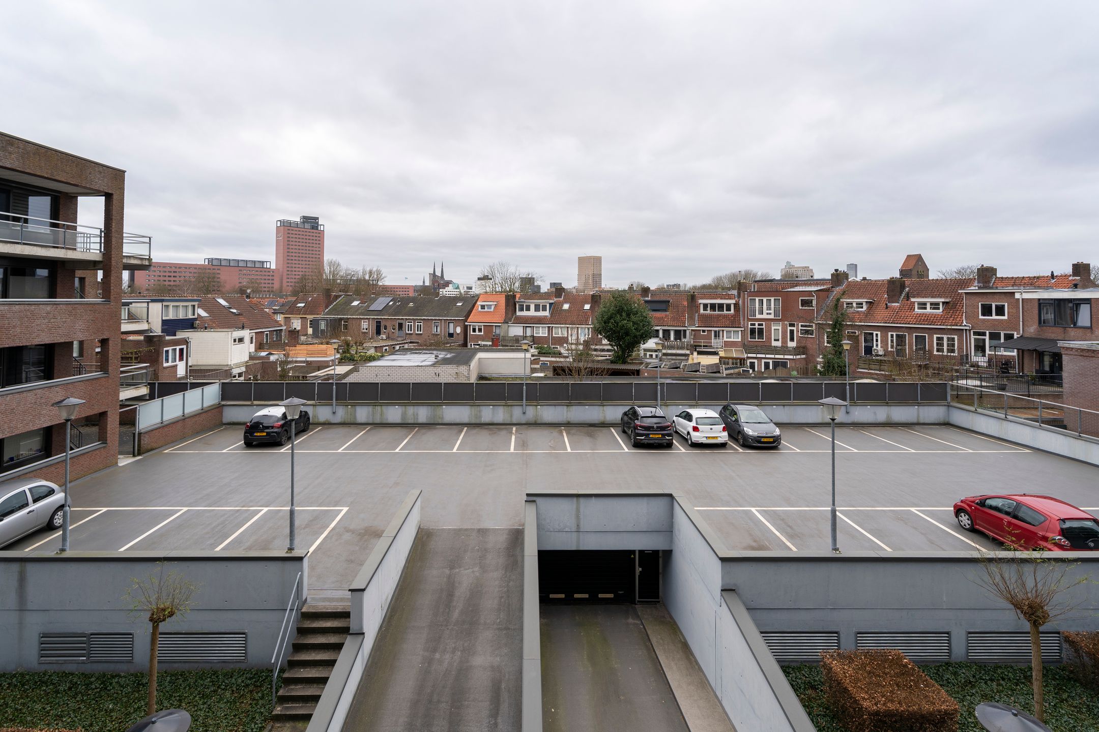 Photo 12 of Sint Willebrordstraat 47