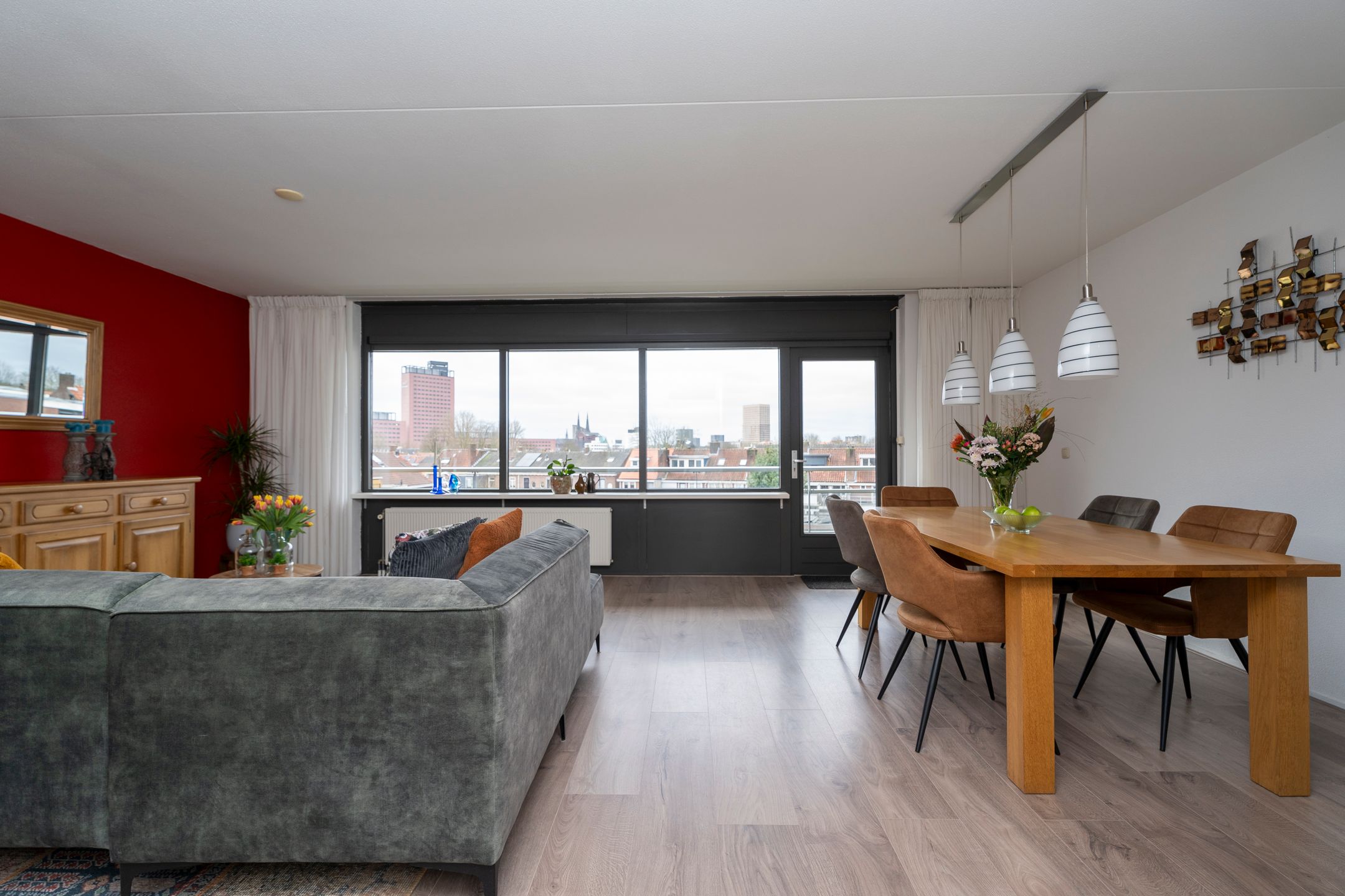 Photo 15 of Sint Willebrordstraat 47