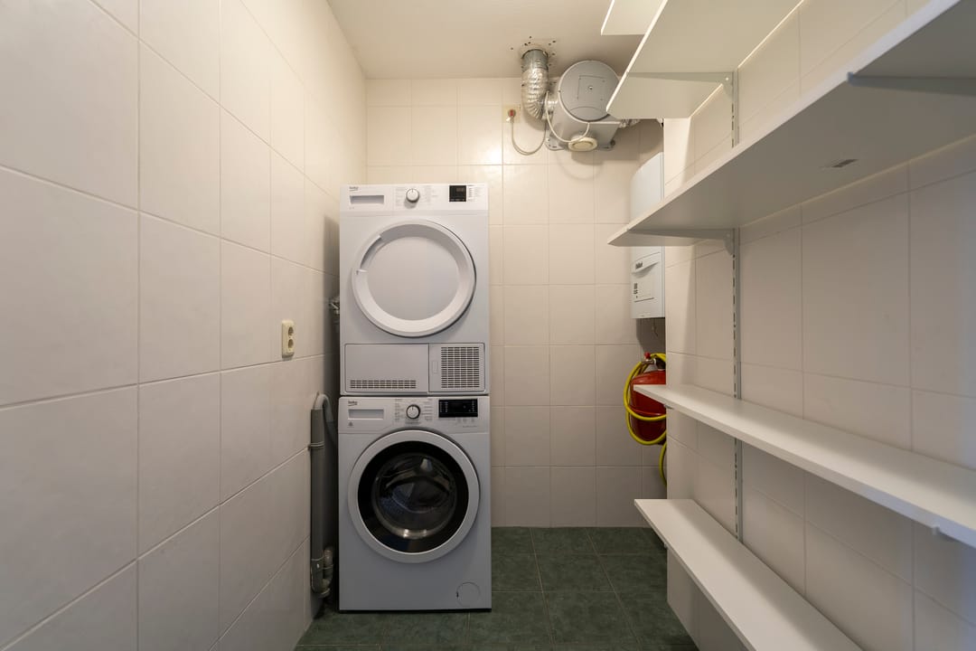 Photo 28 of Sint Willebrordstraat 47