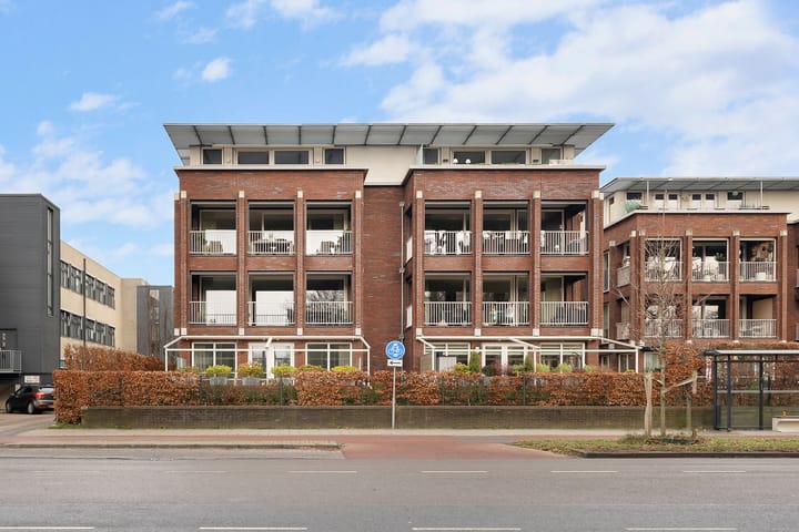 Photo 1 of Hengelosestraat 98-A