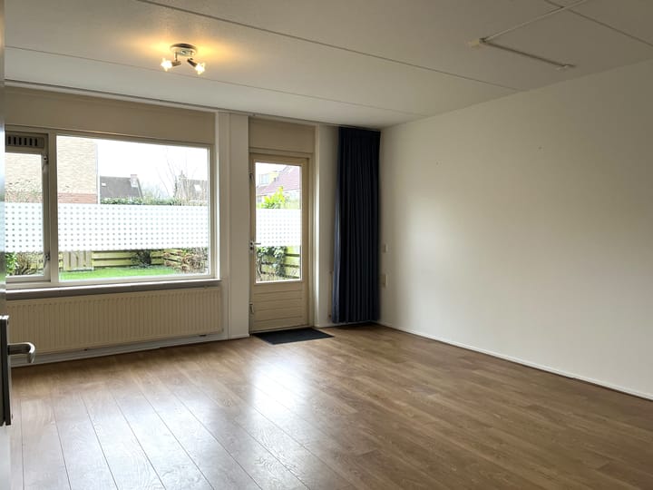 Foto 2 van Voorsteven 19