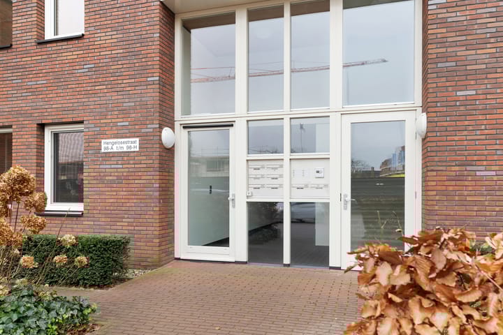 Photo 6 of Hengelosestraat 98-A