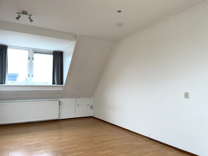 Foto 17 van Voorsteven 19