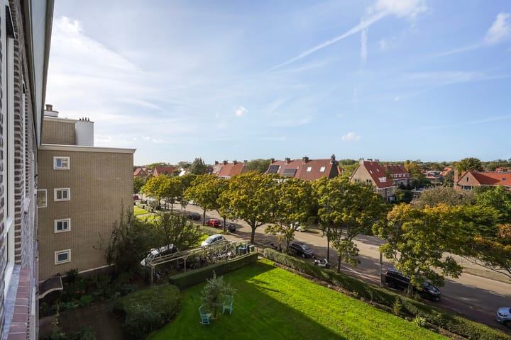 Foto 17 van Sportlaan 1104