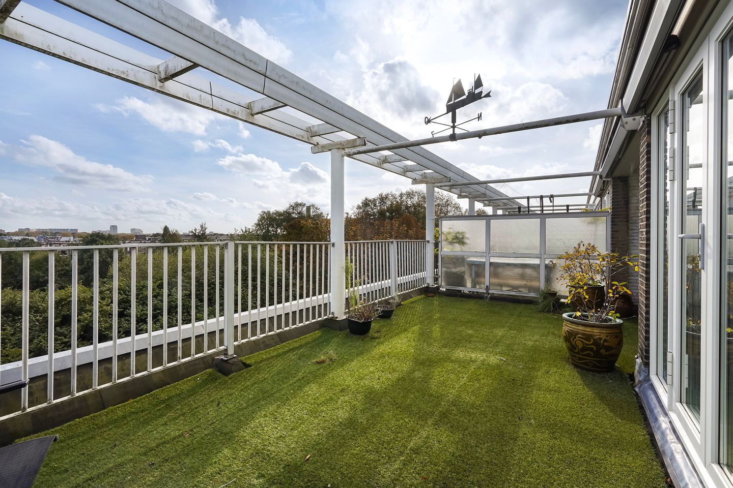 Foto 34 van Sportlaan 1104