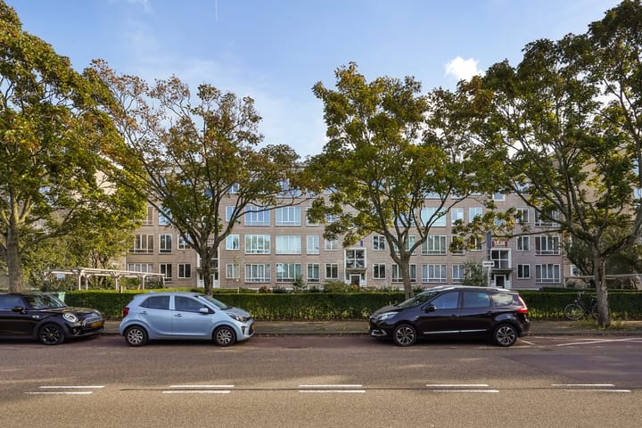 Foto 41 van Sportlaan 1104