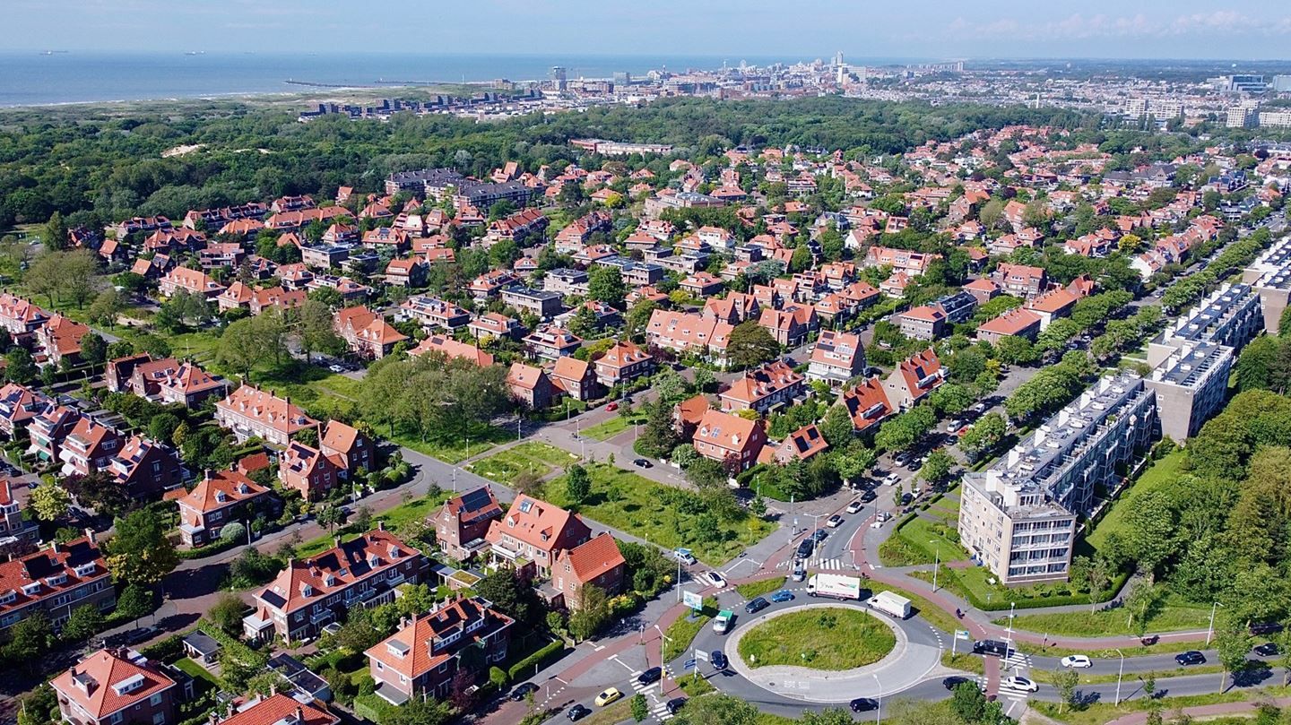 Foto 44 van Sportlaan 1104