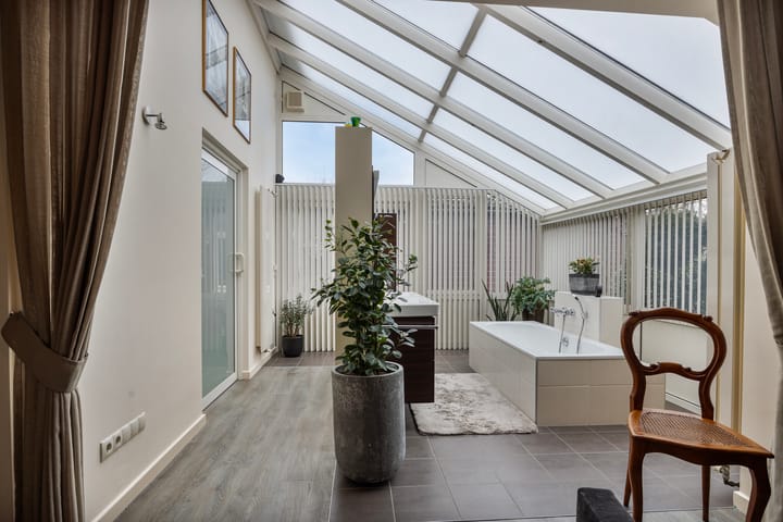 Foto 6 van Laarpark 42