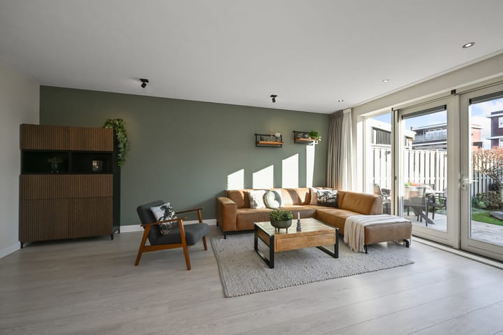 Foto 3 van Poortwachter 146