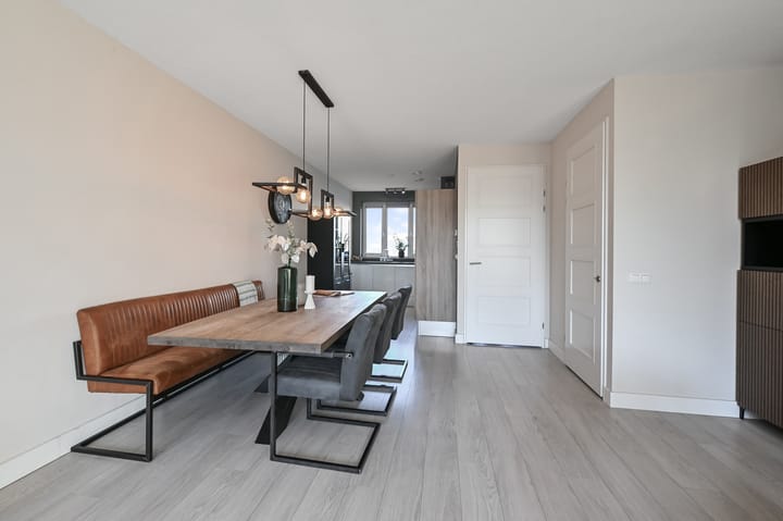 Foto 6 van Poortwachter 146