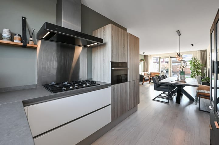 Foto 8 van Poortwachter 146