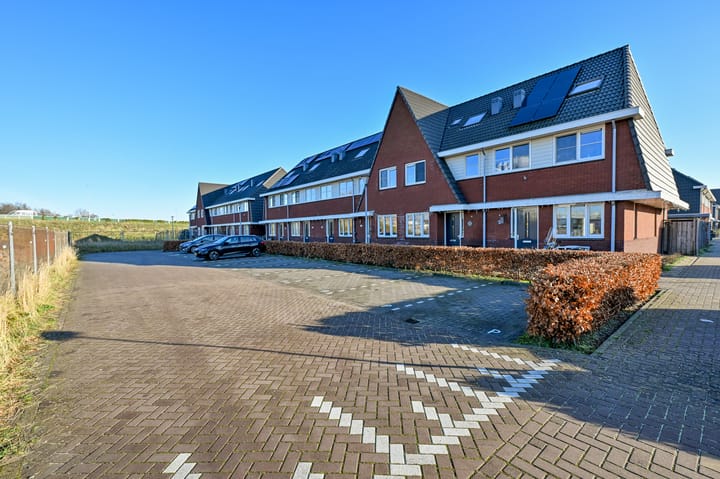 Foto 30 van Poortwachter 146