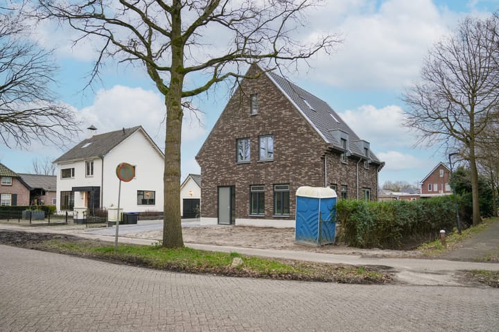 Foto 8 van Esscheweg 266