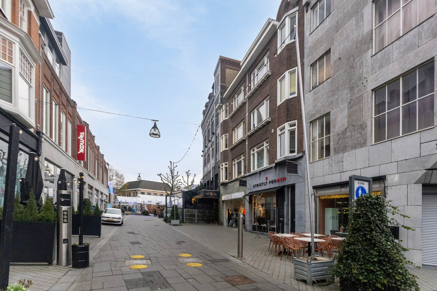 View photo 4 of Geleenstraat 3