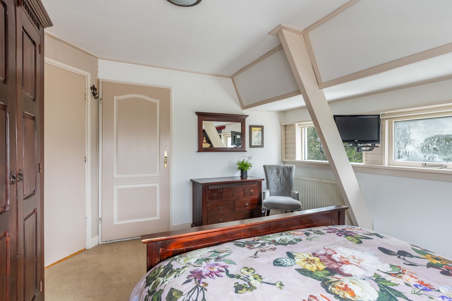 Foto 29 van Harderwijkerweg 189