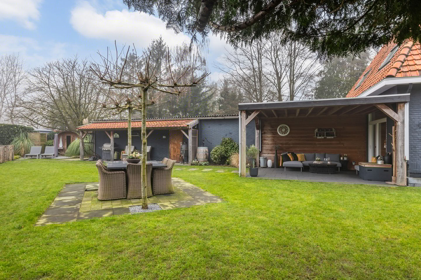 Foto 44 van Harderwijkerweg 189