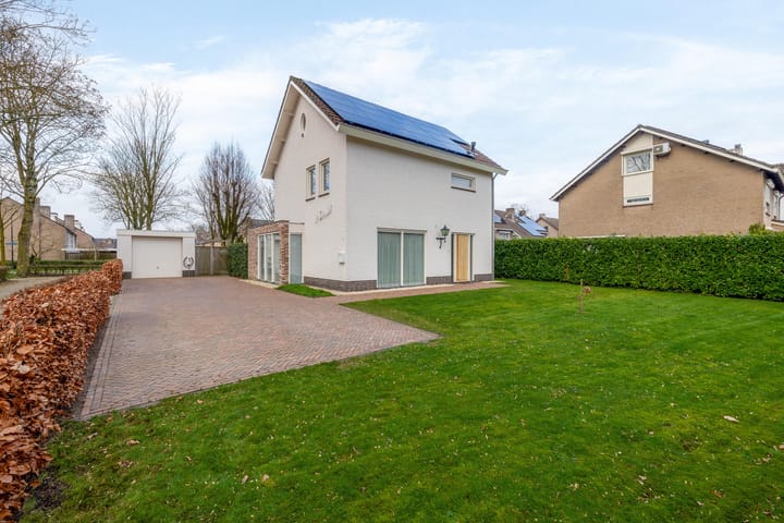 Foto 1 van Papaverstraat 33