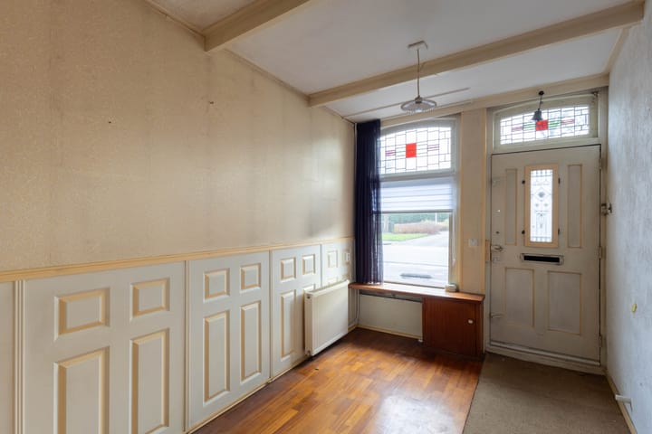 Photo 3 of Zuideinde 8