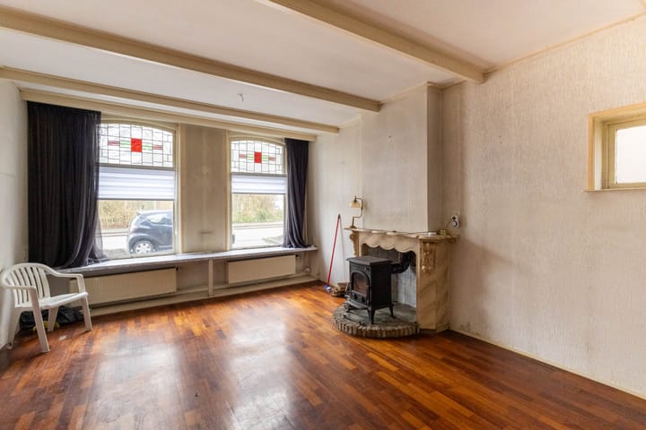 Photo 4 of Zuideinde 8