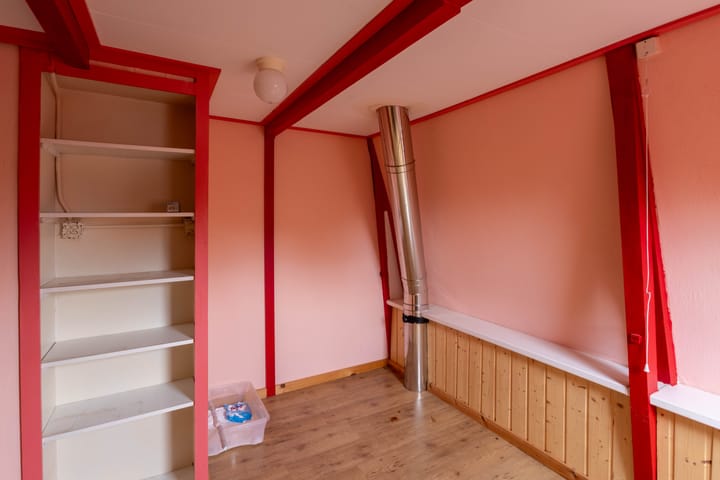 Photo 9 of Zuideinde 8