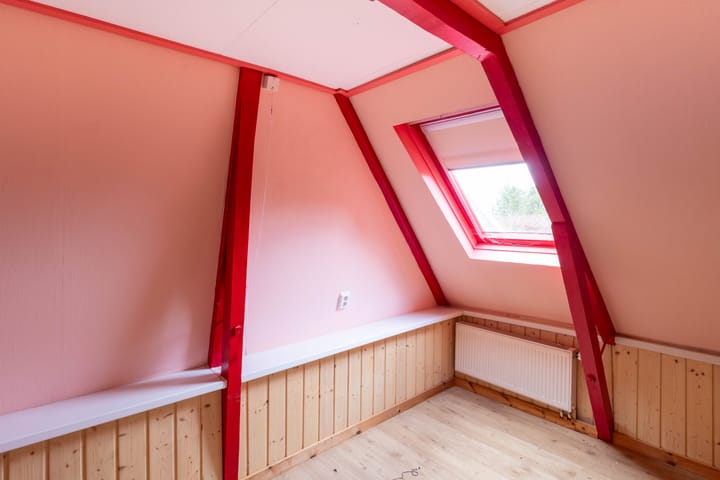 Photo 10 of Zuideinde 8