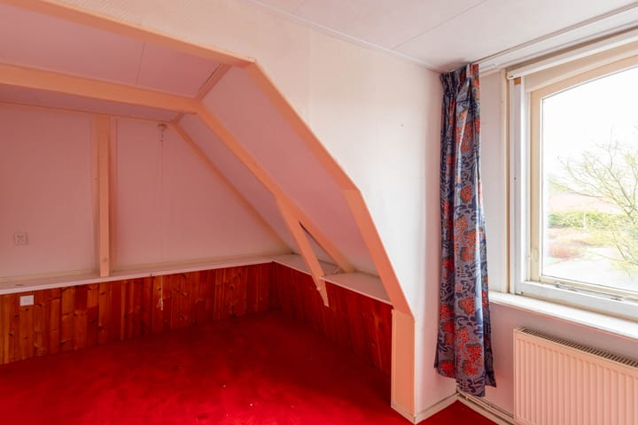 Photo 11 of Zuideinde 8