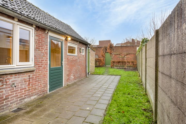 Foto 22 van Molenstraat 68