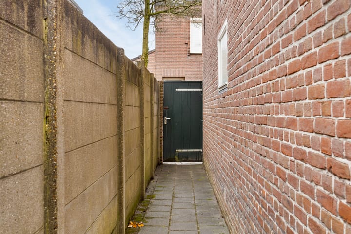 Foto 24 van Molenstraat 68