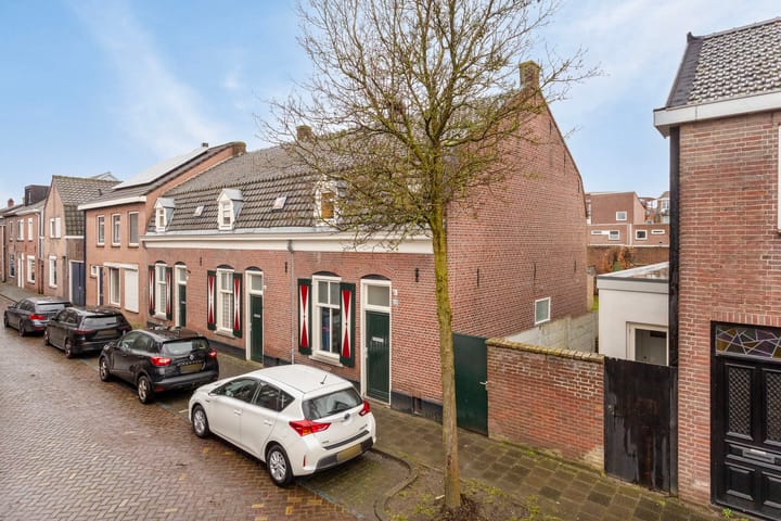 Foto 25 van Molenstraat 68