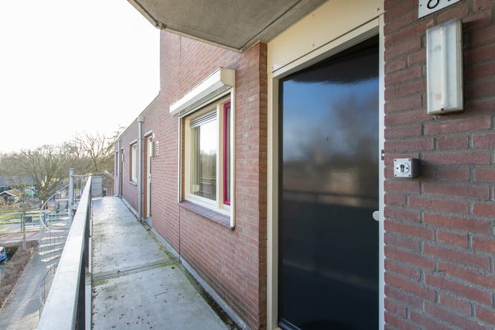Foto 13 van Oostburgwal 61