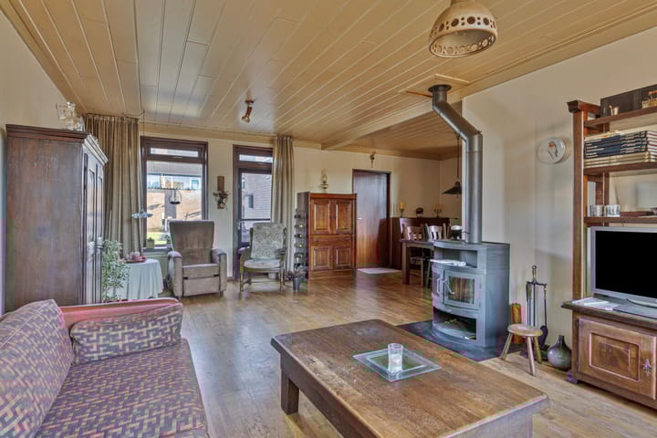 Foto 11 van Irenestraat 18