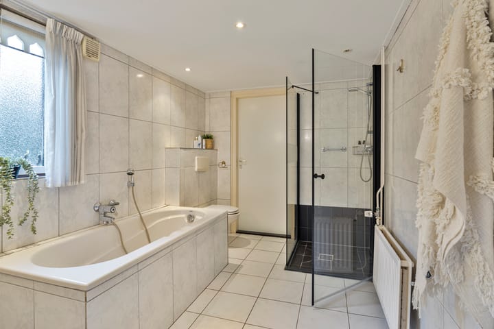 Photo 20 of Wooldriksweg 11