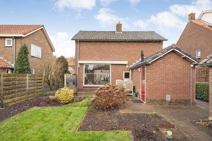 Foto 34 van Molenstraat 25