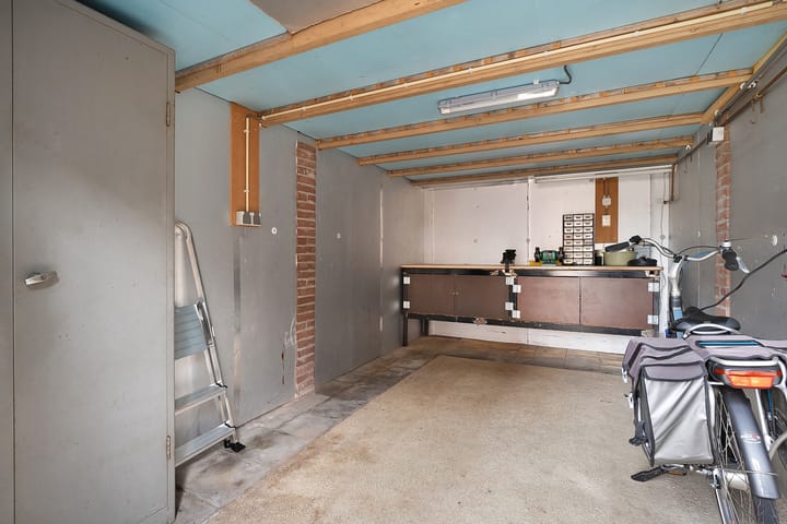 Foto 36 van Molenstraat 25