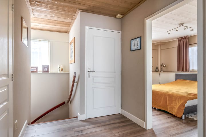 Foto 17 van Uranus 6