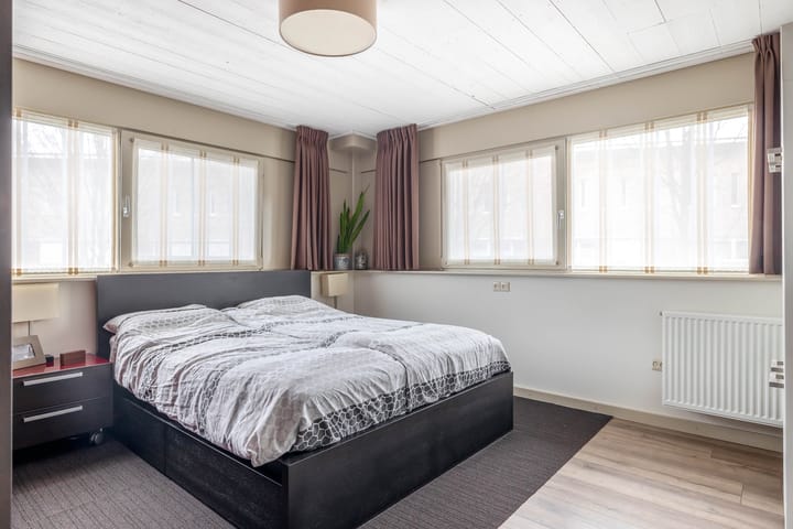 Foto 20 van Uranus 6