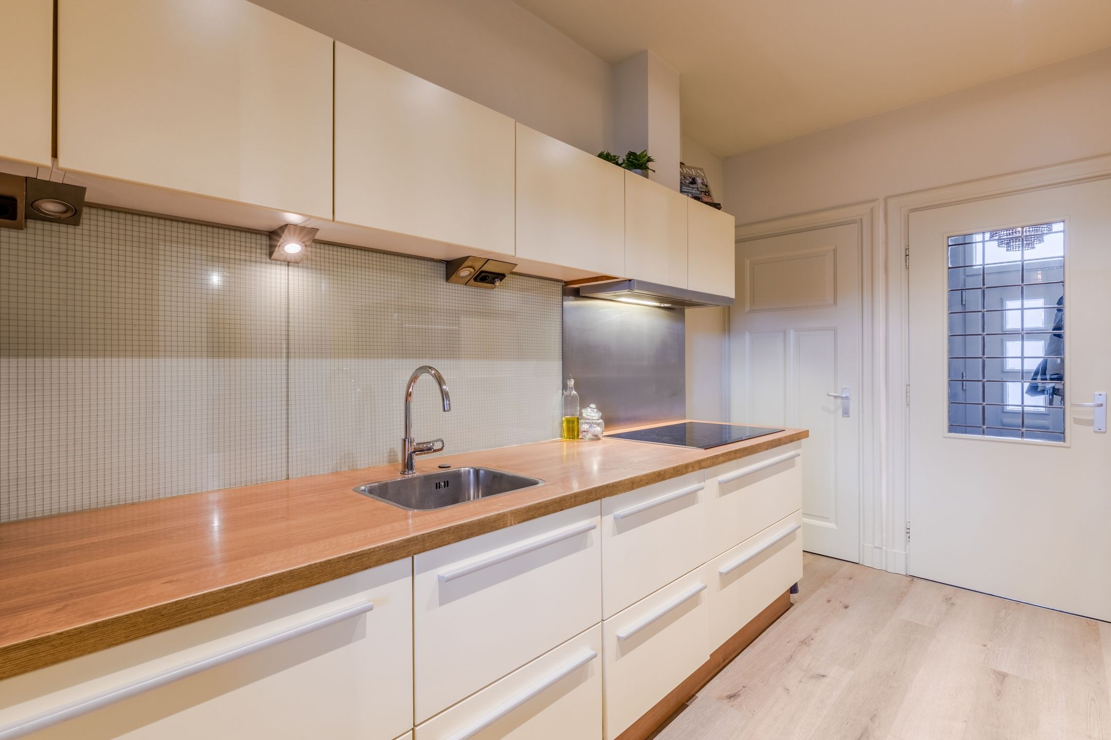 Foto 18 van Schenck van Nijdeggenstraat 3