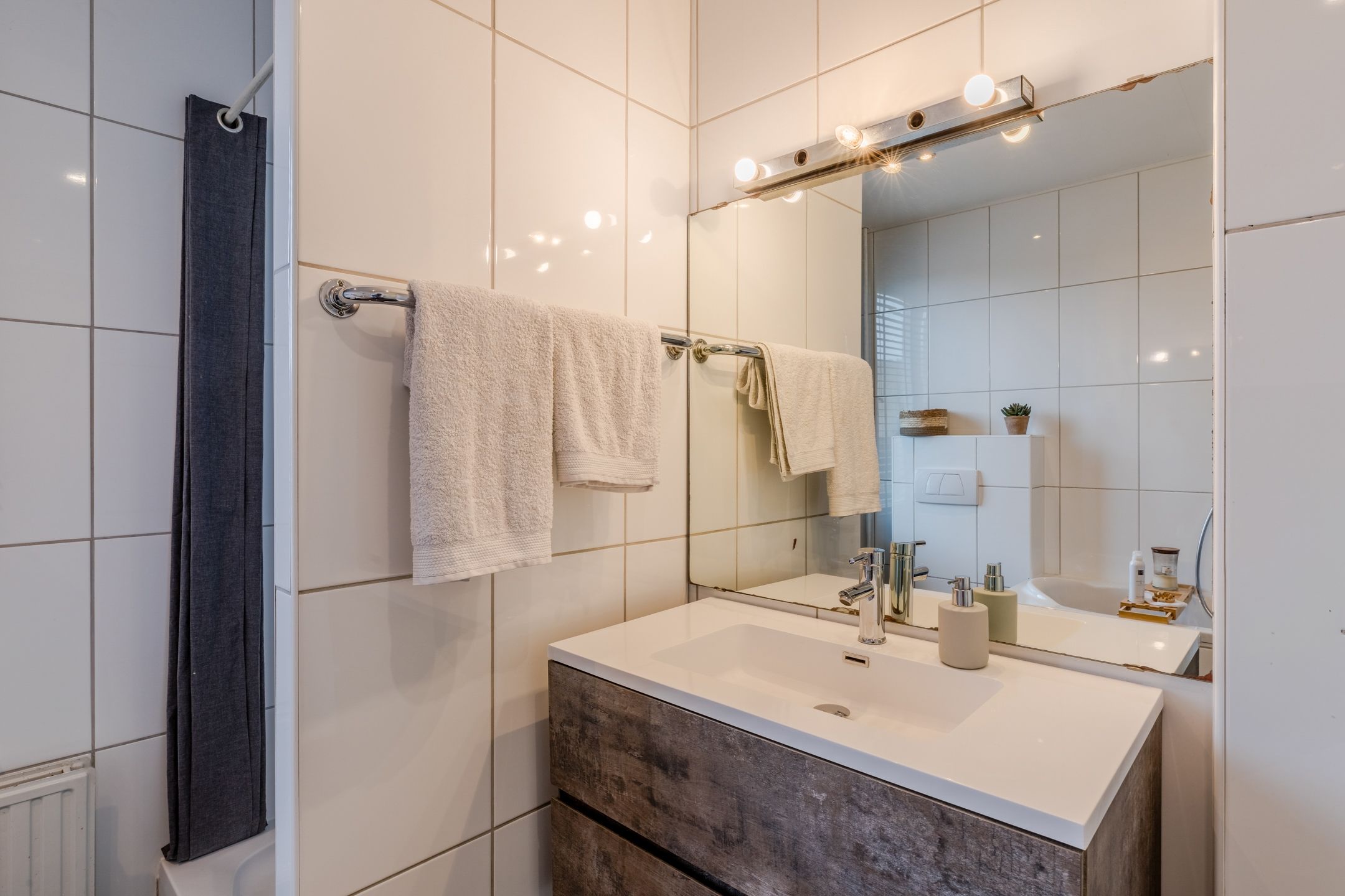 Foto 30 van Schenck van Nijdeggenstraat 3