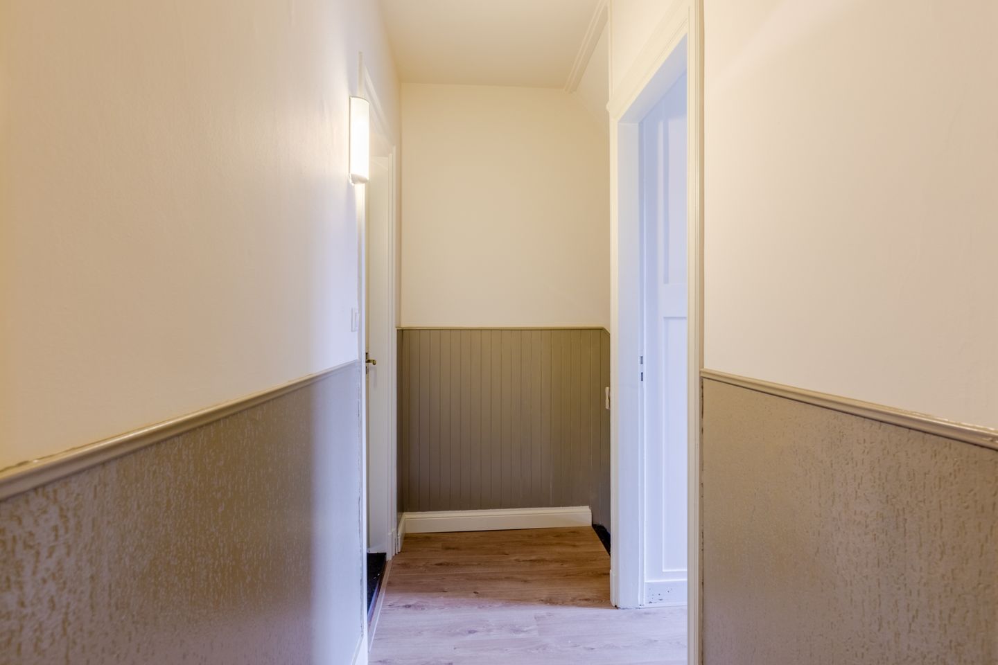 Foto 35 van Schenck van Nijdeggenstraat 3