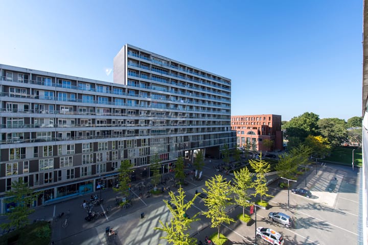 Foto 32 van Professor de Moorplein 555